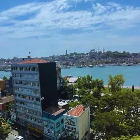 Apartman Karakoey Goldenhorn Ultra Luxury Flat, 4br,sea View