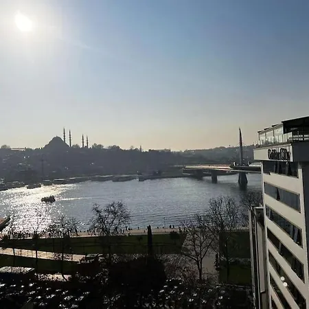Karakoey Goldenhorn Ultra Luxury Flat, 4br,sea View Apartment Istanbul